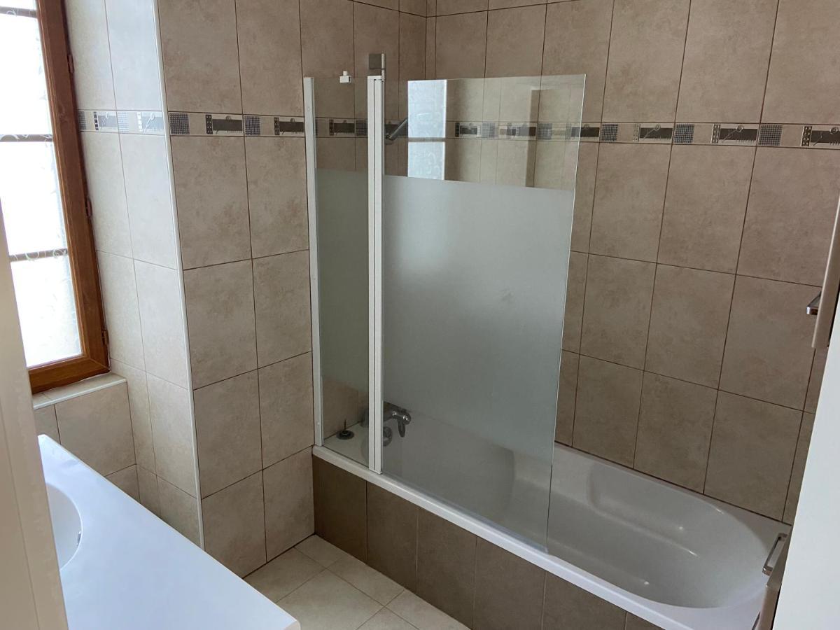 Notre Petite Maison Dans La Prairie Saint-Germain-du-Bel-Air Εξωτερικό φωτογραφία